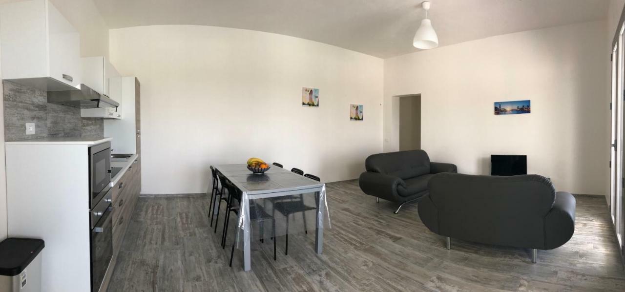 Casa Vacanza Gemini มาร์ซาลา ภายนอก รูปภาพ